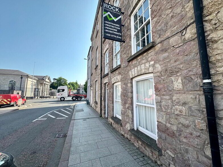 23 College St, Armagh à louer - Photo de l’immeuble – Image 2 sur 2