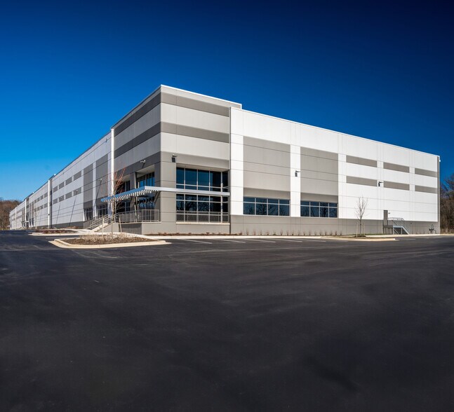 2500 Enterprise Dr, Suffolk, VA à louer - Photo principale – Image 1 sur 3