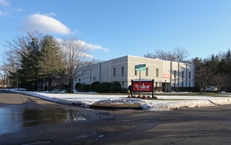 Plus de détails pour 16 Southwood Dr, Bloomfield, CT - Industriel/Logistique à vendre