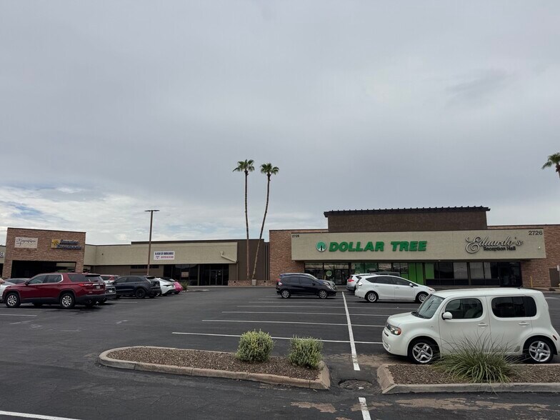 2722-2760 Alma School Rd, Mesa, AZ à louer - Photo de l’immeuble – Image 3 sur 24