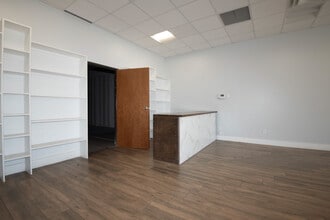 26744 E University Dr, Little Elm, TX à louer Photo intérieure– Image 2 sur 6