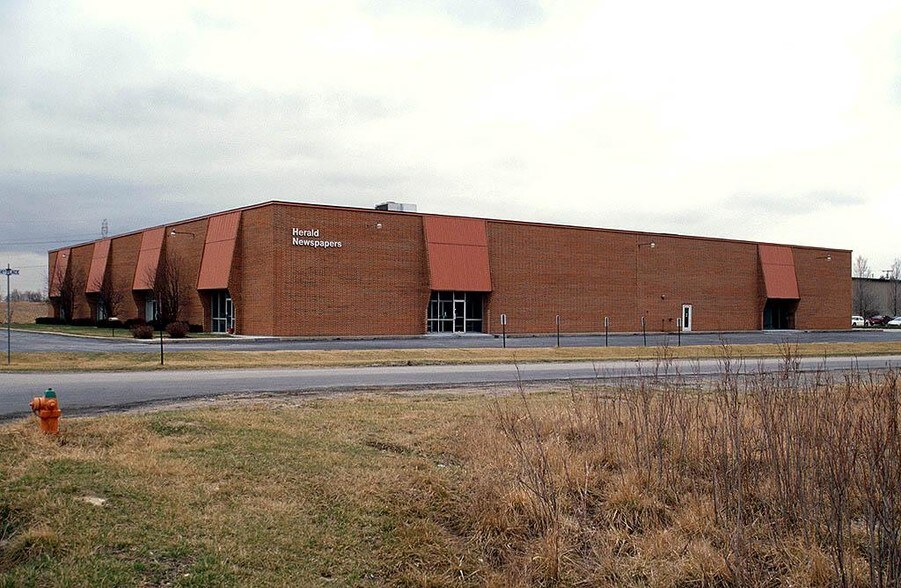 8400 Colorado St, Merrillville, IN à louer - Photo principale – Image 1 sur 2