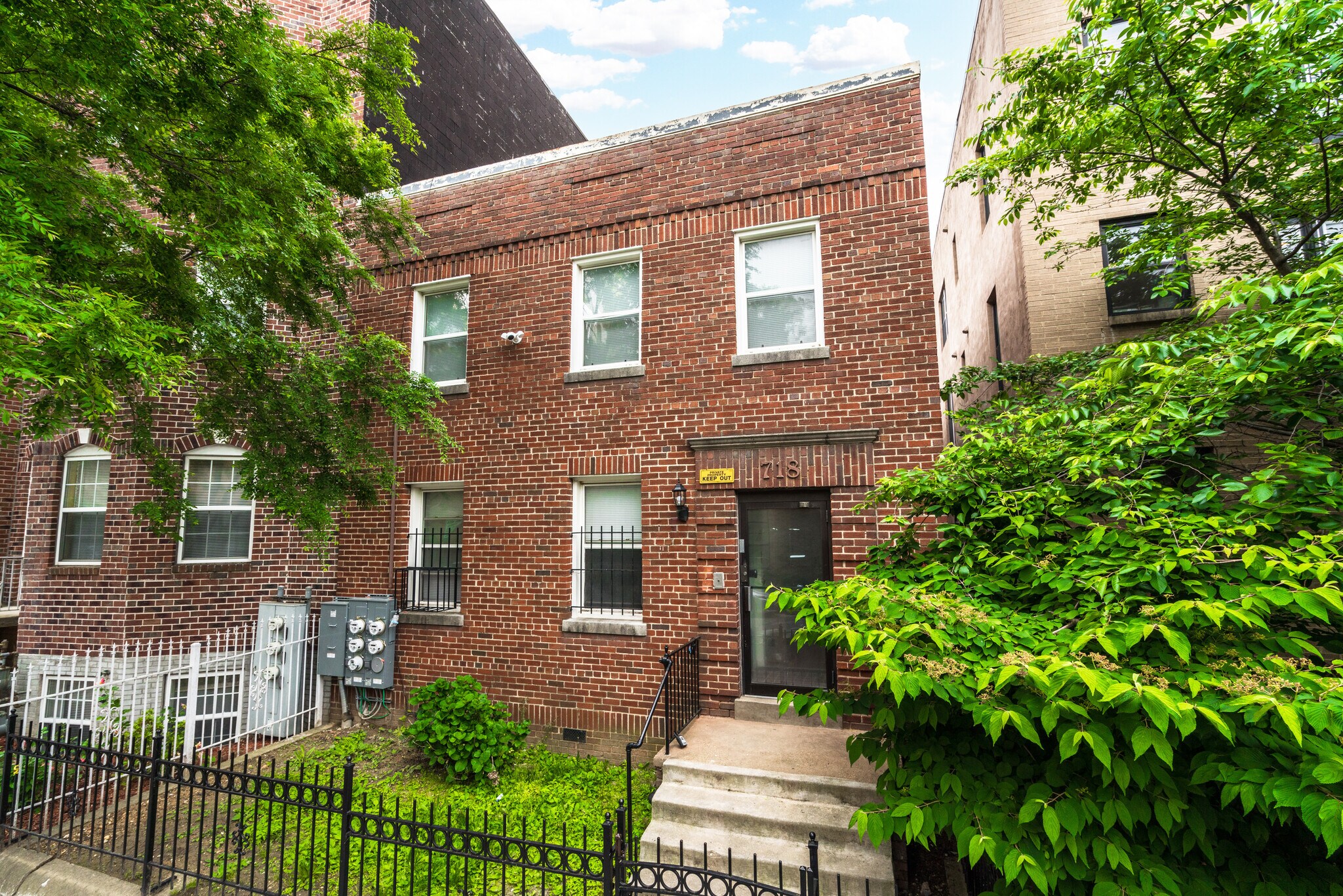 718 Lamont St NW, Washington, DC à vendre Photo principale– Image 1 sur 8