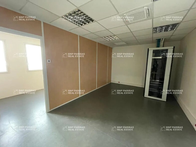 11 Rue Du Chemin Rouge, Nantes à louer - Photo de l’immeuble – Image 3 sur 11