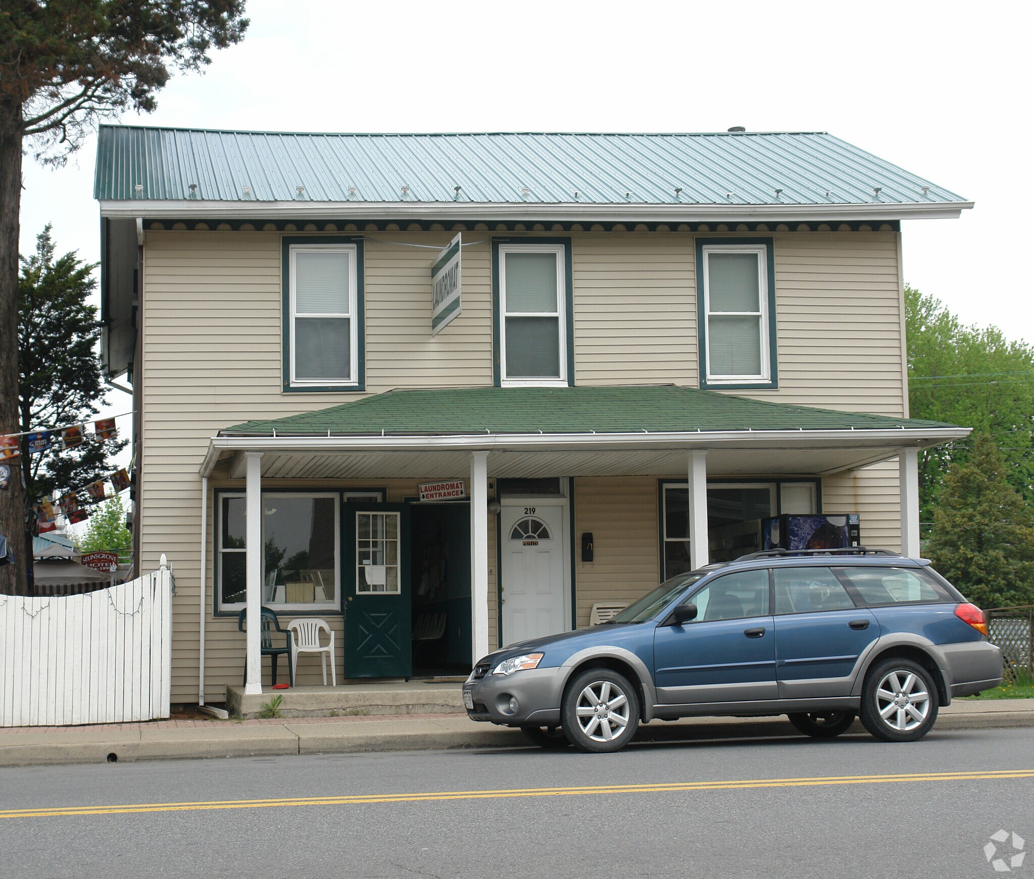 219 N Market St, Selinsgrove, PA à vendre Photo principale– Image 1 sur 3