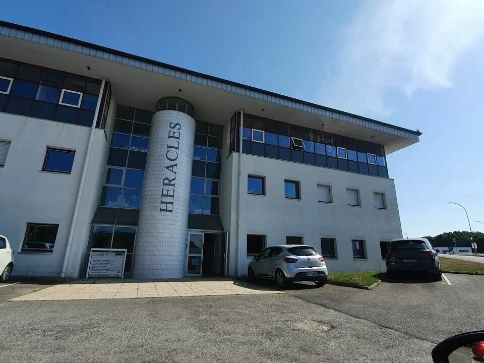 Bureau dans Larmor-Plage à louer Photo de l’immeuble– Image 1 sur 7