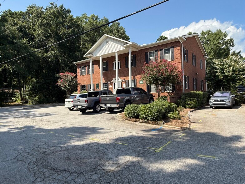 7436 Forest Ct, Irmo, SC à louer - Photo de l’immeuble – Image 3 sur 10