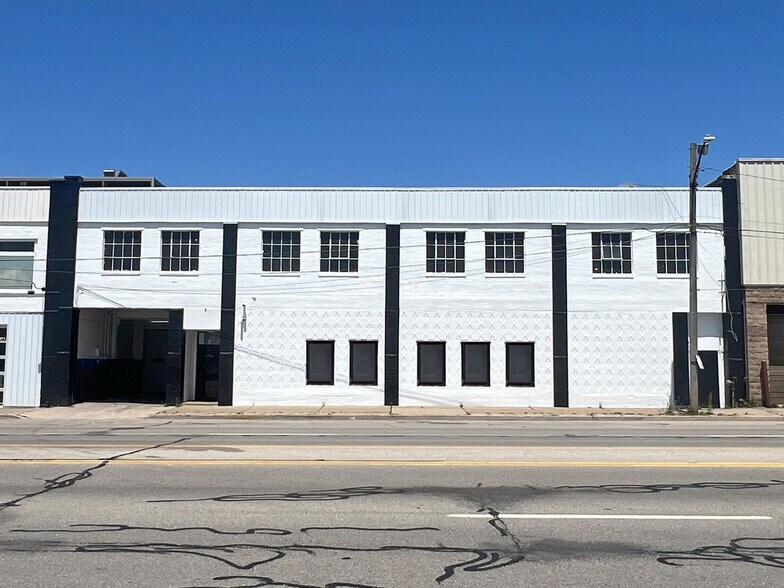 138 E 12th St, Erie, PA à louer - Photo de l’immeuble – Image 1 sur 33