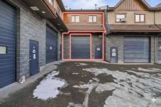 Plus de détails pour 105 Bow Meadows Cres, Canmore, AB - Local d’activités à vendre