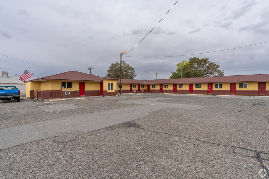 515 Cornell Ave, Lovelock, NV à vendre - Photo de l’immeuble – Image 2 sur 9