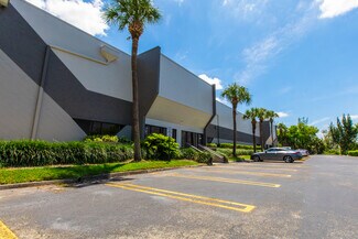 Plus de détails pour 8801-8813 NW 23rd St, Miami, FL - Industriel/Logistique à louer