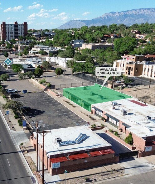 200 Oak St NE, Albuquerque, NM à louer - Photo de l’immeuble – Image 2 sur 7