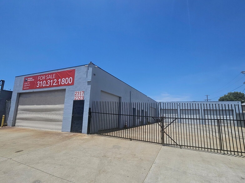 2317-2323 Pasadena Ave, Los Angeles, CA à vendre - Photo de l’immeuble – Image 1 sur 20