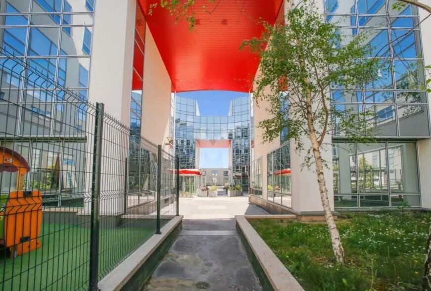 Bureau dans Massy à louer - Photo de l’immeuble – Image 2 sur 17