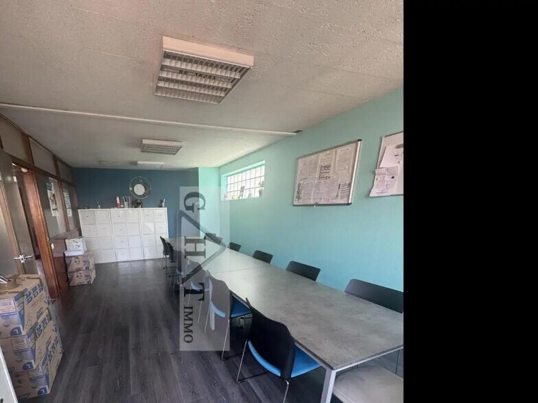 Industriel/Logistique dans Champigny-sur-Marne à louer - Photo de l’immeuble – Image 2 sur 10