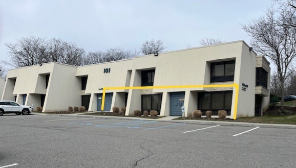 101 S Bedford Rd, Mount Kisco, NY à vendre Photo de l’immeuble– Image 1 sur 6