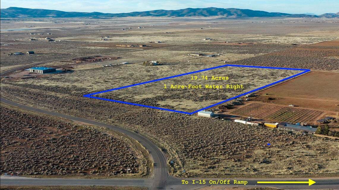 5551 3600 S, Cedar City, UT à vendre Photo principale– Image 1 sur 14