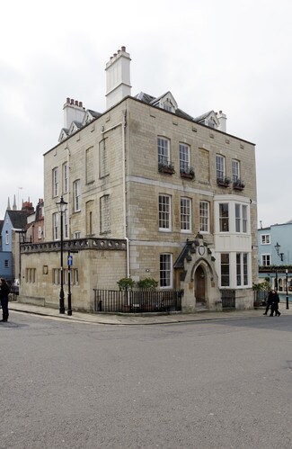 Plus de détails pour Castle Hl, Windsor - Coworking à louer