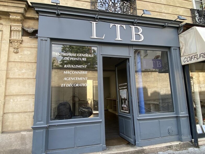 Rue Des Volontaires, Paris à louer - Photo de l’immeuble – Image 3 sur 5