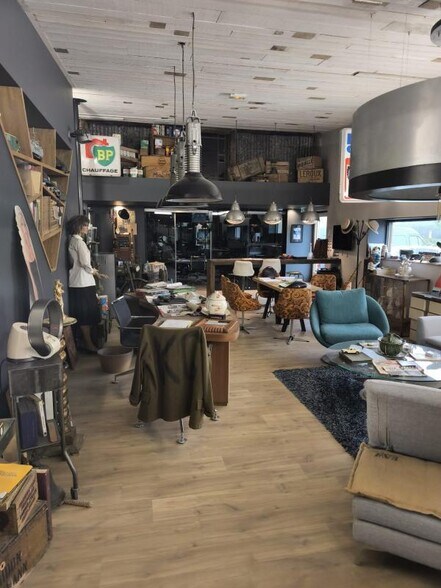 Local d'activités dans Précey à vendre - Photo intérieure – Image 2 sur 10
