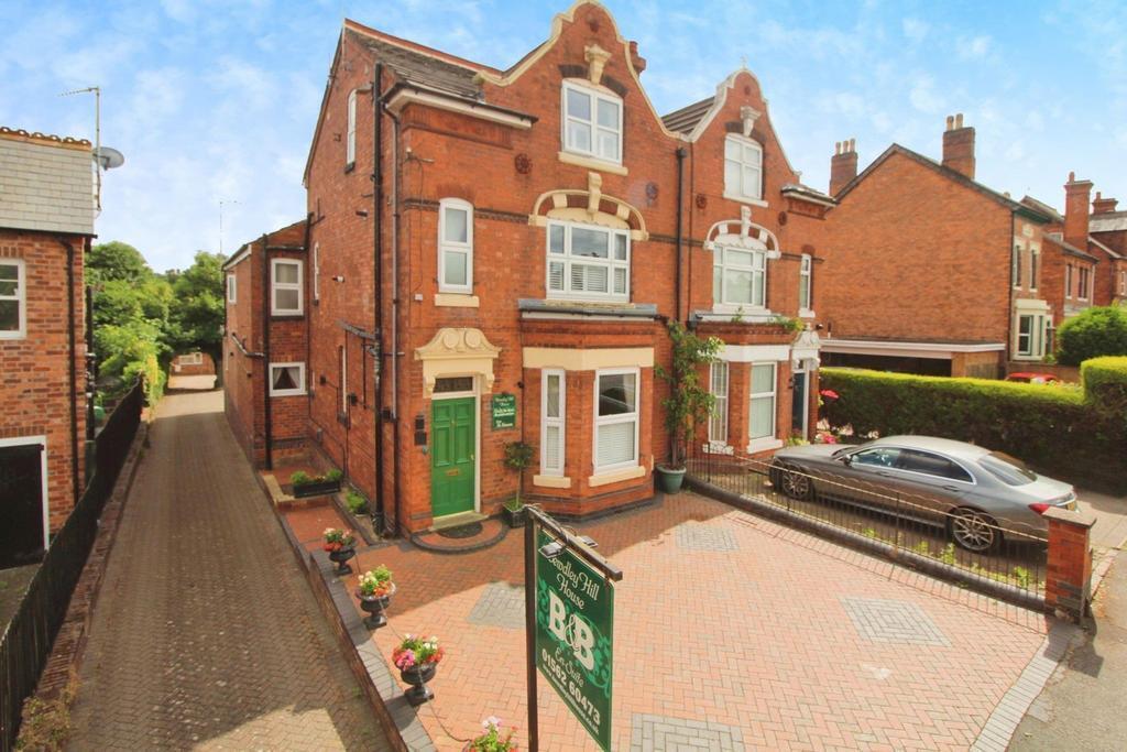 8 Bewdley Hl, Kidderminster à vendre Photo principale– Image 1 sur 25