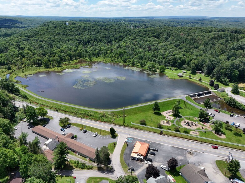 1535 Port Matilda Hwy, Philipsburg, PA à vendre - Photo de l’immeuble – Image 3 sur 46