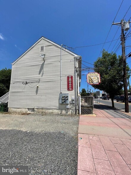 17 E Main St, Tuckerton, NJ à vendre - Photo de l’immeuble – Image 3 sur 4