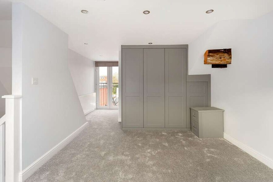 66 Grove St, Wilmslow à vendre - Photo de l’immeuble – Image 3 sur 6