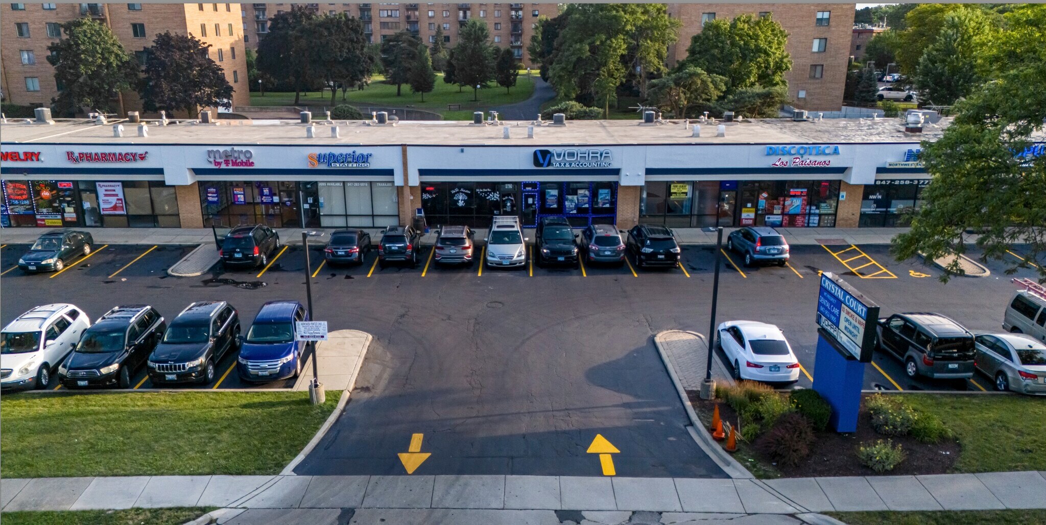 1703-1759 W Algonquin Rd, Mount Prospect, IL à louer Photo de l’immeuble– Image 1 sur 2