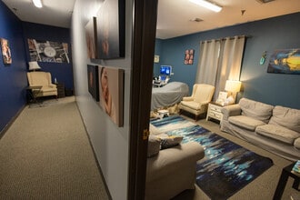 2004 Highland Ave, Eau Claire, WI à louer Photo intérieure– Image 2 sur 10