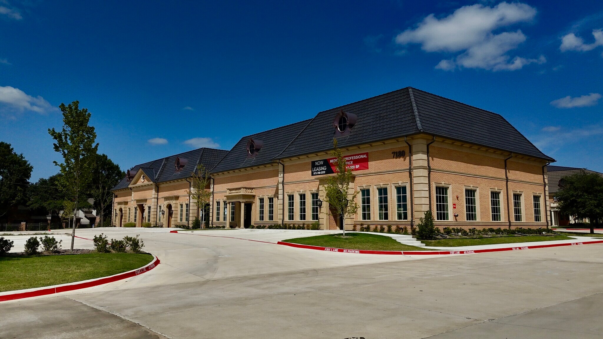 7190 Preston Rd, Plano, TX à louer Photo principale– Image 1 sur 8