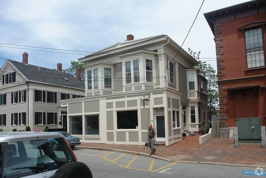 66-68 Pleasant St, Newburyport, MA à louer - Photo de l’immeuble – Image 2 sur 9