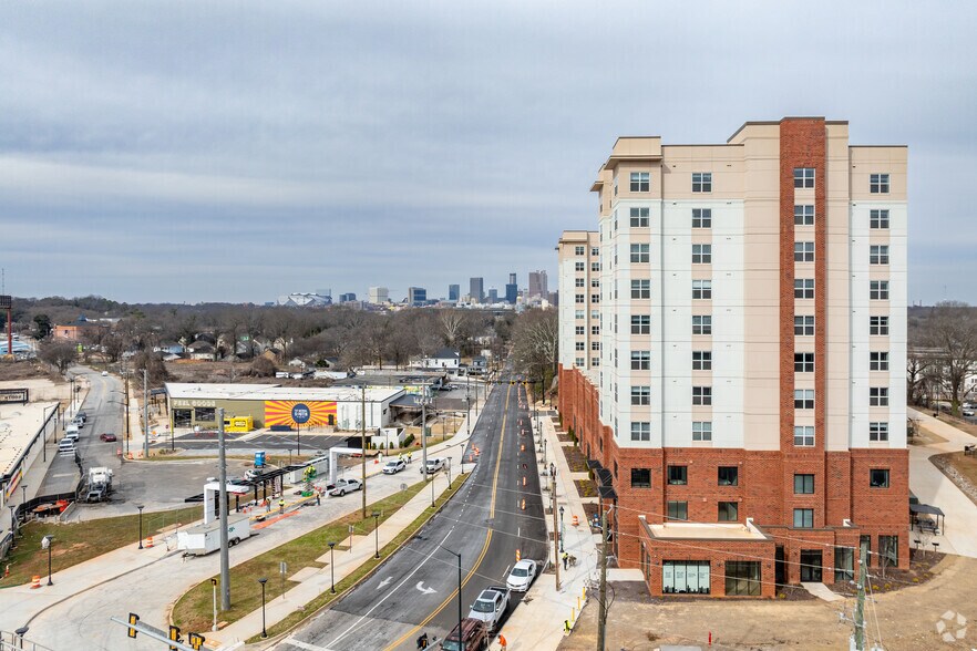 1184 Hank Aaron Dr, Atlanta, GA à louer - Photo de l’immeuble – Image 3 sur 11