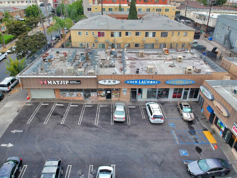 3069 W 8th St, Los Angeles, CA à louer - Aérien – Image 2 sur 4
