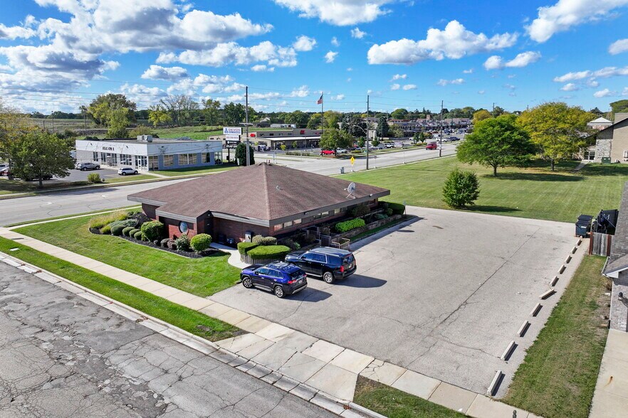3410 80th St, Kenosha, WI à vendre - Photo de l’immeuble – Image 3 sur 15
