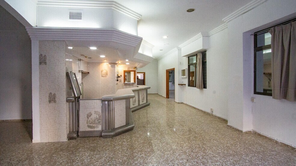 Local commercial dans Petrer à vendre - Photo intérieure – Image 3 sur 9
