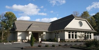 Plus de détails pour 115 Huntingtown Rd, Newtown, CT - Spécialisé à vendre