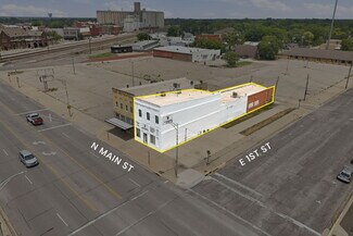 Plus de détails pour 302 N Main St, Newton, KS - Bureau à vendre