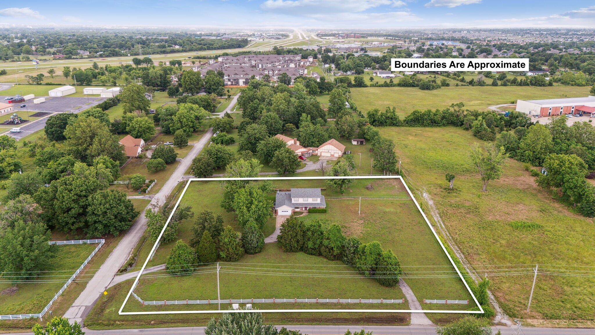 13601 E 96th St N, Owasso, OK à vendre Photo principale– Image 1 sur 9