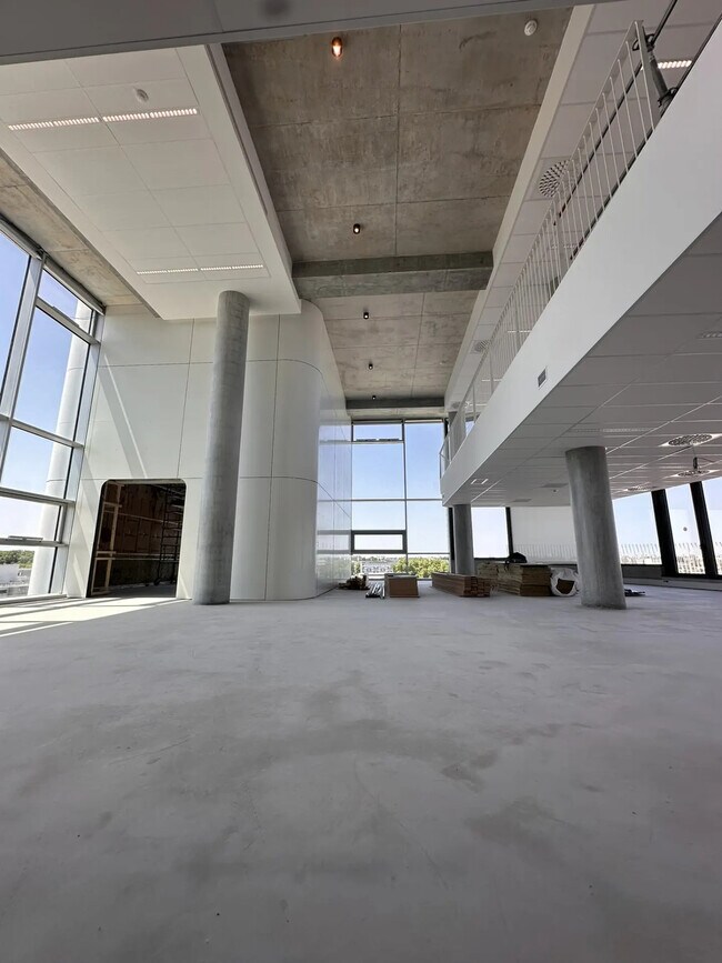 Plus de détails pour Bureau à louer