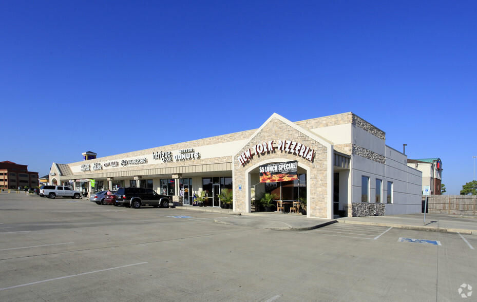 1826 Country Place Pky, Pearland, TX à louer - Photo principale – Image 2 sur 4