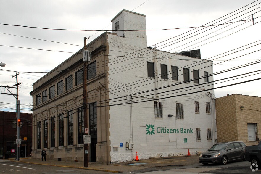 495 Lincoln Ave, Pittsburgh, PA à vendre - Photo de l’immeuble – Image 3 sur 20