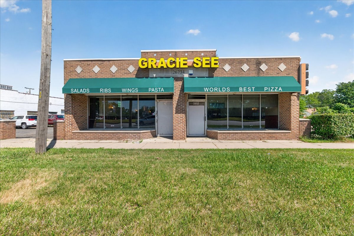 26734 Michigan Ave, Inkster, MI à vendre Photo de l’immeuble– Image 1 sur 46