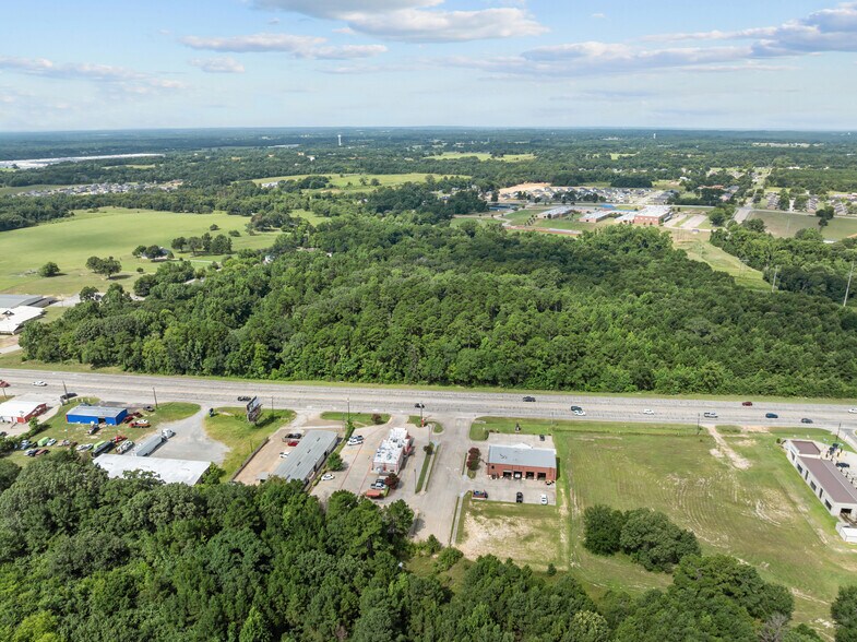 S Main & 14028 County Road 474 st, Lindale, TX à vendre - Photo de l’immeuble – Image 3 sur 9