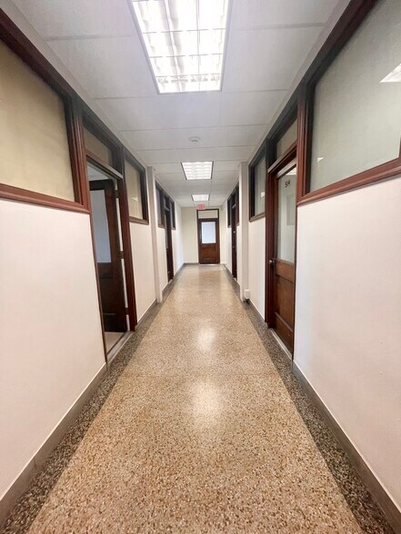 106 S Main St, Butler, PA à vendre - Photo intérieure – Image 3 sur 12