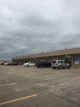 Plus de détails pour 235 Hewitt Dr, Hewitt, TX - Local commercial à louer