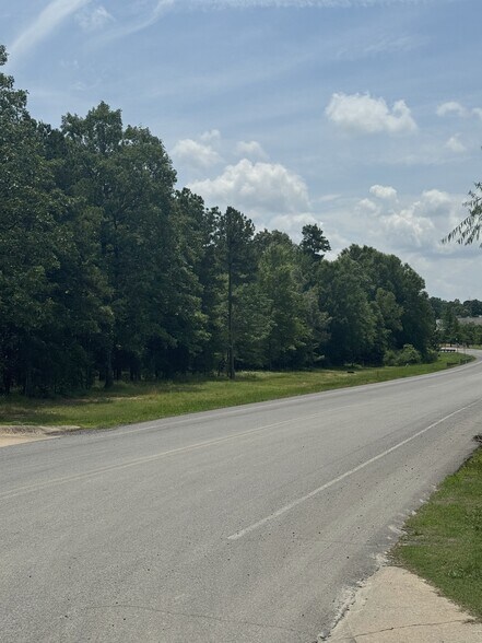 Carnahan Dr, Maumelle, AR à vendre - Photo de l’immeuble – Image 3 sur 10