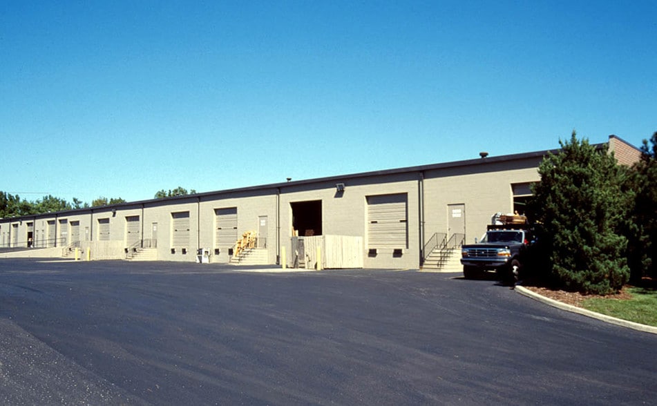 9800-9822 Pflumm Rd, Lenexa, KS à louer - Autre – Image 2 sur 12