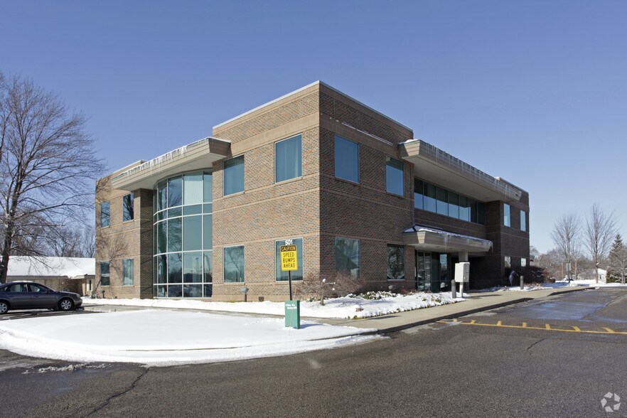 501 Baldwin St, Jenison, MI à louer - Photo principale – Image 1 sur 5