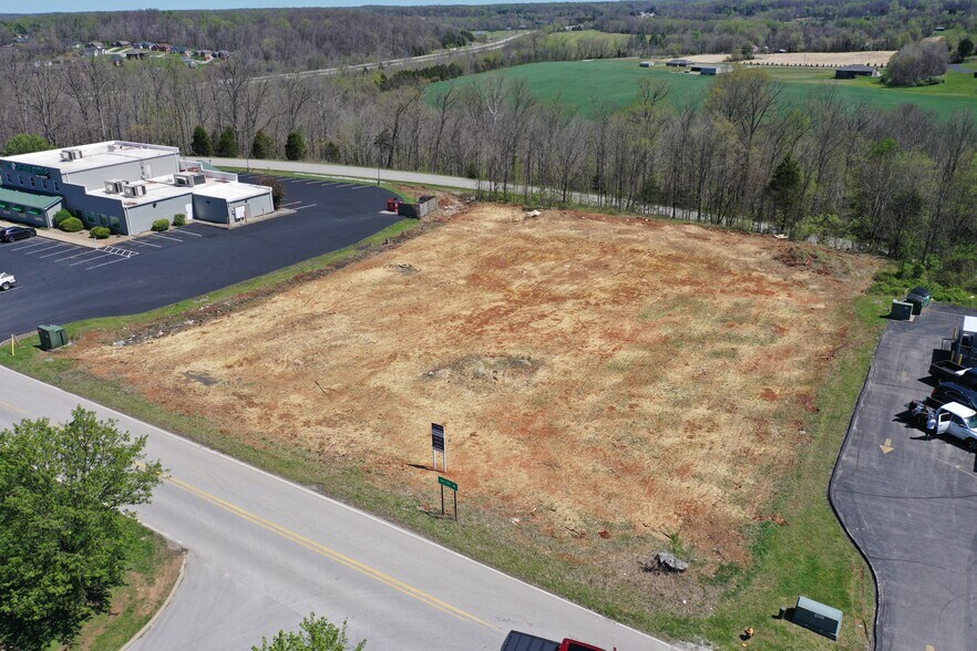 2500 Landmark Way, Corydon, IN à vendre - Photo de l’immeuble – Image 2 sur 5